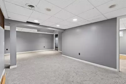 2286 Westglen Park Drive, Maryland Heights, MO 63043 - Photo 32