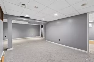 2286 Westglen Park Dr, Maryland Heights, MO 63043 - Photo 32