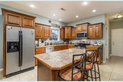 19904 Divine Road, Lebanon, MO 65536 - Photo 8