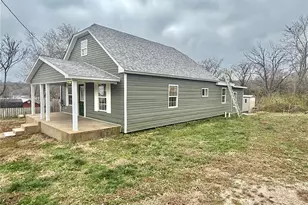 205 N Smith St, Park Hills, MO 63601 - Photo 2