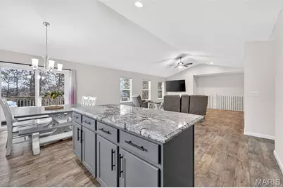 506 Hickory Knoll Drive, Troy, MO 63379 - Photo 8