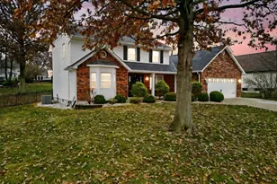 3629 Meadowglen Ct, Saint Charles, MO 63303 - Photo 2