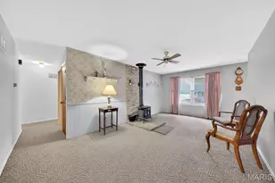 2590 Hackney Dr, Florissant, MO 63033 - Photo 16