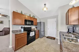 349 Rock Ridge Rd, Wentzville, MO 63385 - Photo 16