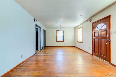 1250 S New Florissant Road, Florissant, MO 63031 - Photo 10