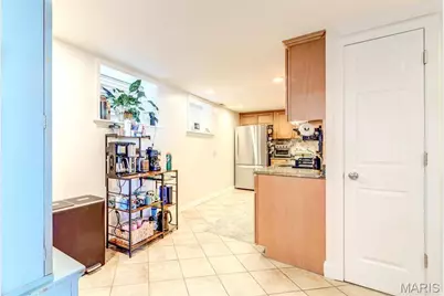 4561 Laclede Avenue #B, Saint Louis, MO 63108 - Photo 18