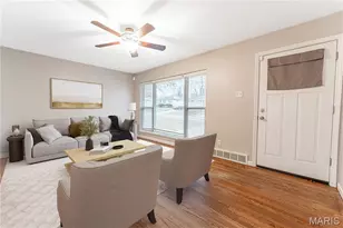 173 Floralea Pl, Saint Louis, MO 63127 - Photo 2