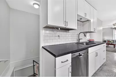 12157 Belaire Place, Maryland Heights, MO 63043 - Photo 20