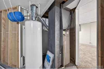 12157 Belaire Place, Maryland Heights, MO 63043 - Photo 38