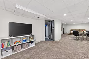 12157 Belaire Pl, Maryland Heights, MO 63043 - Photo 36