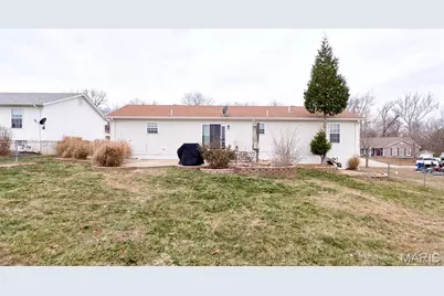 100 Robin Hood Drive, Troy, MO 63379 - Photo 28