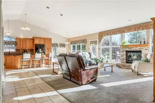 265 Camelot Dr, Weldon Spring, MO 63304 - Photo 20