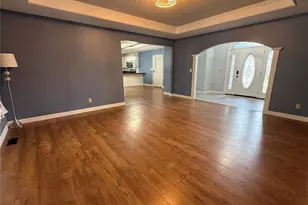 113 E Wood St, Shelbina, MO 63468 - Photo 16