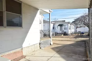 5642 Wilson Ave, Saint Louis, MO 63110 - Photo 30