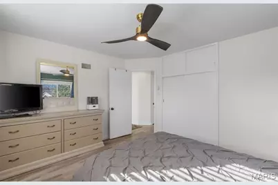 6301 Ashbury Drive, Saint Louis, MO 63123 - Photo 22