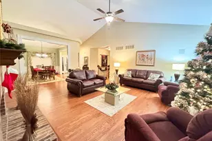 1140 Water View Ln, O'Fallon, MO 63366 - Photo 12