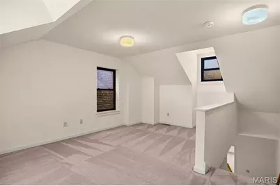 2211 Menard Street, Saint Louis, MO 63104 - Photo 16