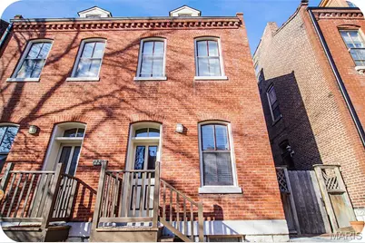 2211 Menard Street, Saint Louis, MO 63104 - Photo 1