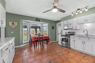 1937 N Commercial Ave, Saint Clair, MO 63077 - Photo 32