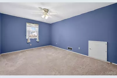 618 Running Creek Drive, Ballwin, MO 63021 - Photo 32