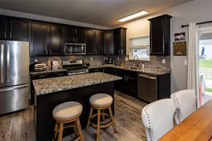 1011 Pine Creek Dr, Wentzville, MO 63385 - Photo 10