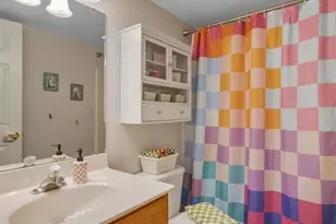 425 S Geyer Rd, Kirkwood, MO 63122 - Photo 16