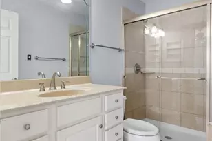 955 Quail Meadows Ct, Chesterfield, MO 63017 - Photo 16