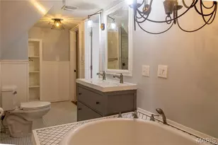 2940 Kincaid Ave, Saint Louis, MO 63114 - Photo 14