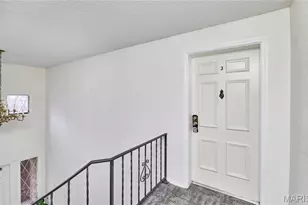 927 Claytonbrook Dr, Ballwin, MO 63011 - Photo 38