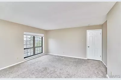 927 Claytonbrook Drive #3, Ballwin, MO 63011 - Photo 22