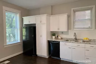 3710 Minnesota Ave, Saint Louis, MO 63118 - Photo 16