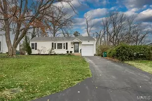 1666 Crabapple Ln, Saint Louis, MO 63119 - Photo 1