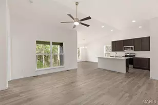 1014 Westhaven Blvd, Wentzville, MO 63385 - Photo 4