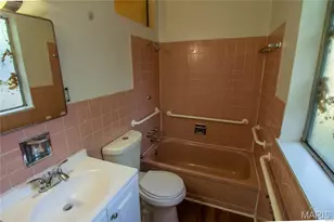 1018 Wylin Ct, Saint Louis, MO 63135 - Photo 10