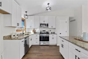 5 Woodland Ridge Ct, Saint Peters, MO 63376 - Photo 10