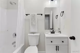 5 Woodland Ridge Ct, Saint Peters, MO 63376 - Photo 18