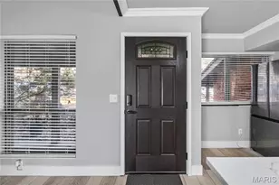 1042 Humber Cir, Saint Louis, MO 63129 - Photo 4