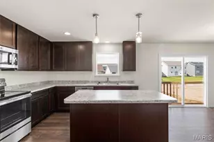 1032 Westhaven Blvd, Wentzville, MO 63385 - Photo 10