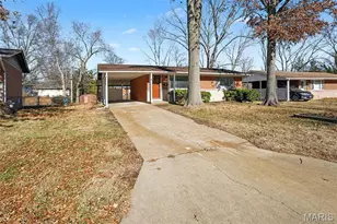1663 Maldon Ln, Saint Louis, MO 63136 - Photo 2