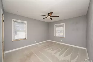 10212 St Arthur Ln, Saint Ann, MO 63074 - Photo 8