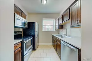 3908 McDonald Ave, Saint Louis, MO 63116 - Photo 6