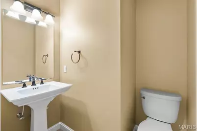 6414 Country Club Road, Washington, MO 63090 - Photo 18