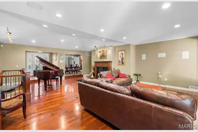 6414 Country Club Road, Washington, MO 63090 - Photo 10