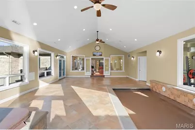 6414 Country Club Road, Washington, MO 63090 - Photo 12