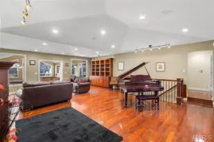 6414 Country Club Rd, Washington, MO 63090 - Photo 8