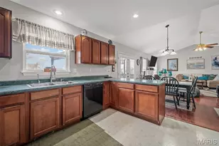 26 Dean Wells Ct, Warrenton, MO 63383 - Photo 10