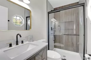 4002 Summerfield Pkwy, Saint Charles, MO 63304 - Photo 4