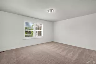 18239 Canyon Forest Ct, Chesterfield, MO 63005 - Photo 40