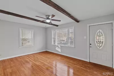 10175 Cloverdale Drive, Saint Louis, MO 63136 - Photo 6