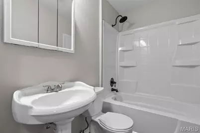 10175 Cloverdale Drive, Saint Louis, MO 63136 - Photo 24